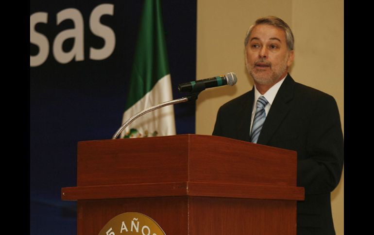 González Márquez destacó el interés de su Gobierno en ser de los primeros estados en construir  una Agenda Energética. ARCHIVO  /