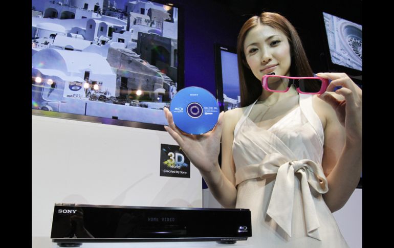 Sony presentó sus nuevos productos en 3D para el mercado japonés. AP  /