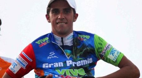 El ciclista español Alberto Contador está en riesgo de perder su victoria del Tour 2010 por dopaje. MEXSPORT  /