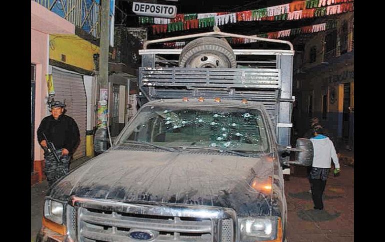El alcalde de Tecalitlán denuncia que los agentes estatales no han sido capaces de evitar brotes de violencia. EL UNIVERSAL  /