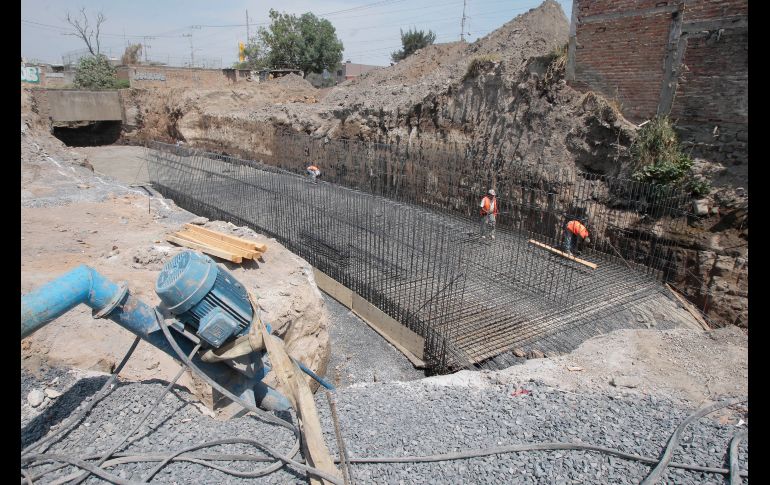 En construcción el Canal de Las Pintas. S. NUÑEZ  /
