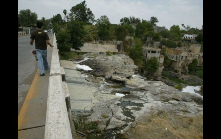 Se tratarán do litros de agua por segundo, que serán descargados directamente al Río Santiago. ARCHIVO  /