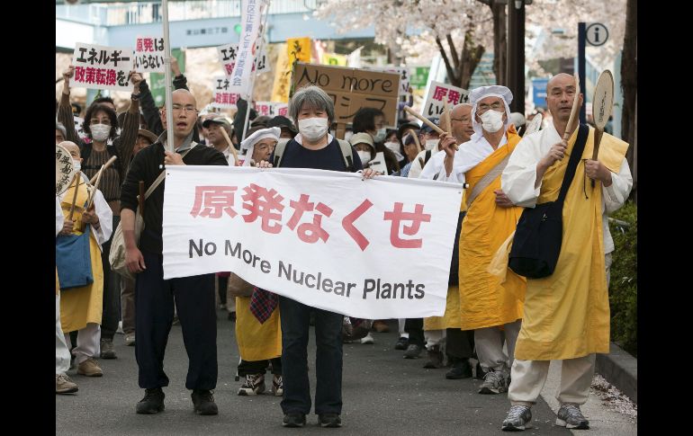 Manifestantes protestan en contra de la energía nuclear en Tokio. EFE  /