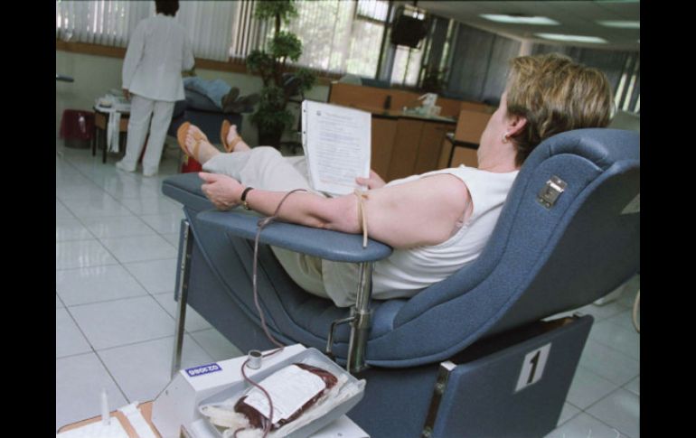 El Centro Jalisciense de Transfusión Sanguínea recauda casi 12 mil unidades de sangre por año. ARCHIVO  /