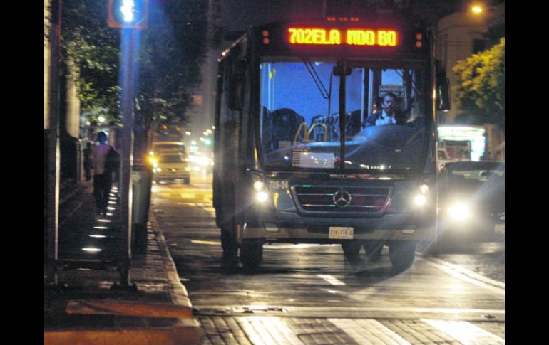 El transporte público nocturno tendrá una tarifa de 10 pesos, con 10 rutas. A. HINOJOSA  /