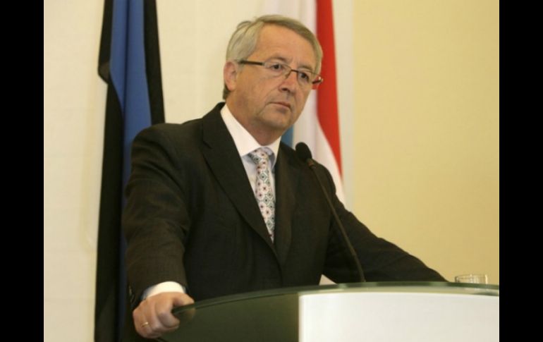 El dirigente del Eurogrupo, Jean-Claude Juncker, declaró que tienen medios suficientes para cumplir con sus compromisos.  /