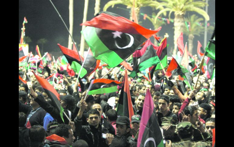 La semana pasada, los libios festejaron en las calles el primer aniversario de la caída del régimen autoritario.  /
