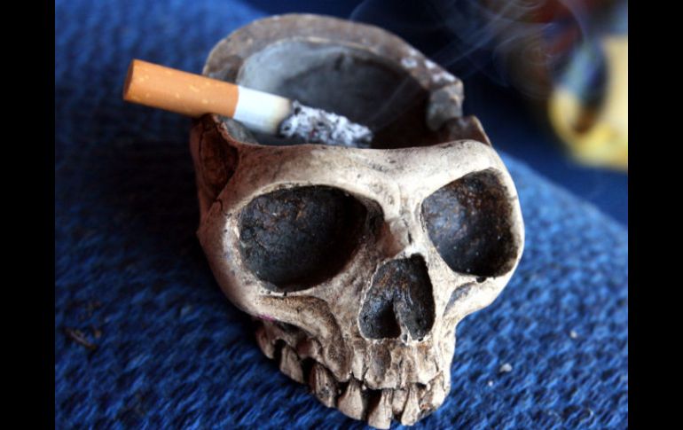 Unos 170 países han firmado el pacto de la OMS comprometiéndose a reducir las tasas de fumadores. ARCHIVO  /