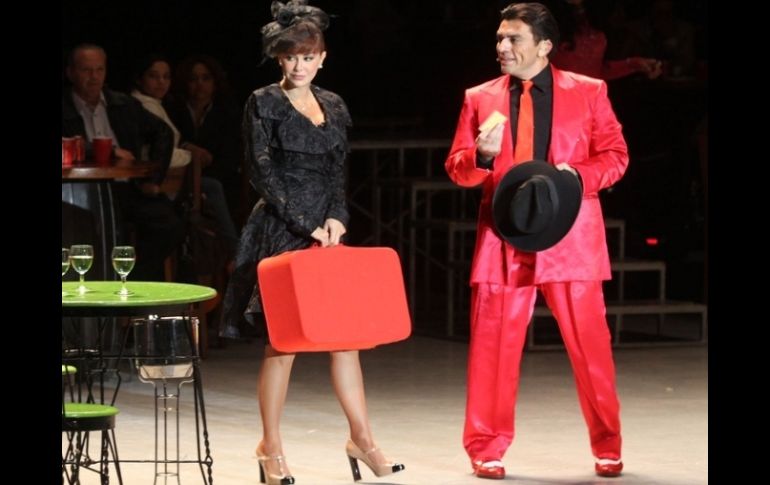 El actor Jorge Salinas buscará compaginar sus actividades en teatro, televisión y ahora en cine. NTX  /