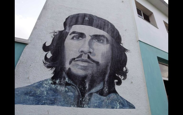 El libro abarca anotaciones de la juventud del Che Guevara, escritas durante sus estancias en países como Cuba y México. ARCHIVO  /