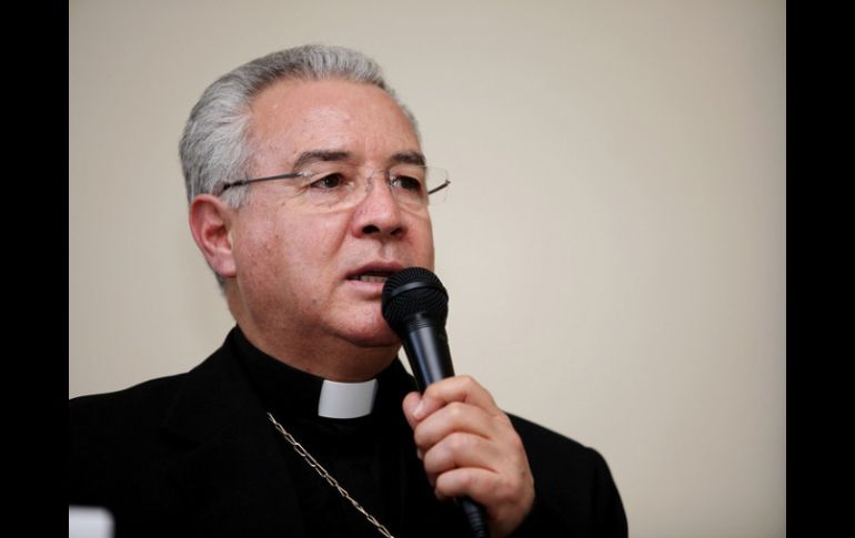 El cardenal de Guadalajara hace énfasis en que se entreguen artículos en buen estado. ARCHIVO  /