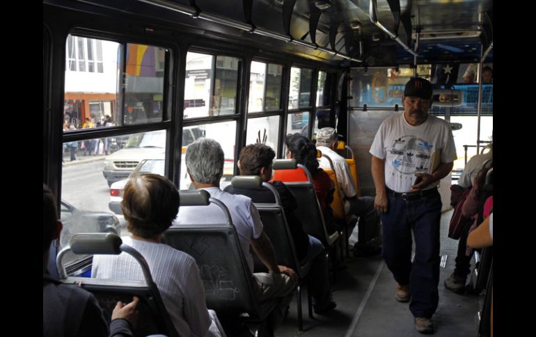 El dirigente de Jalisco se pronunció a favor de que el Gobierno absorba la demanda del incremento que piden los transportistas.  /