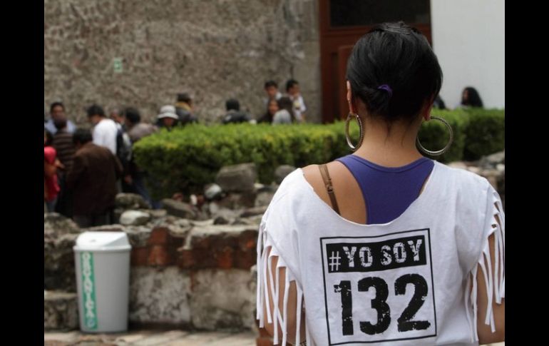 En la octava Asamblea General Interuniversitaria, el movimiento #YoSoy132 acuerda marchar el próximo 1 de septiembre. ARCHIVO  /