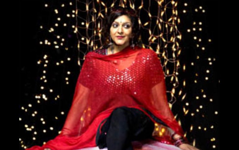 La actriz Meera Syal en una colorida comedia de Shakespeare durante el Festival. ESPECIAL  /