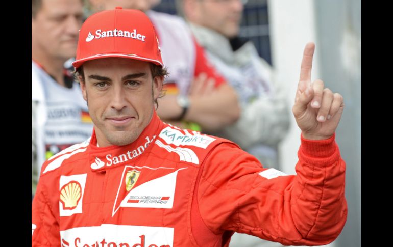 Alonso necesita más de Ferrari para detener lo que parece imparable y tener oportunidad de ganar un nuevo título. ARCHIVO  /
