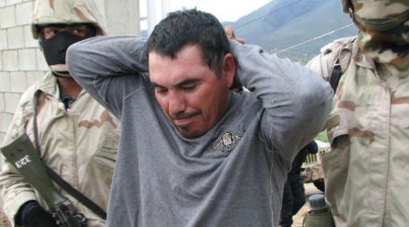 Imagen de Santiago Meza López, “El Pozolero”, al momento de su detención. ARCHIVO  /