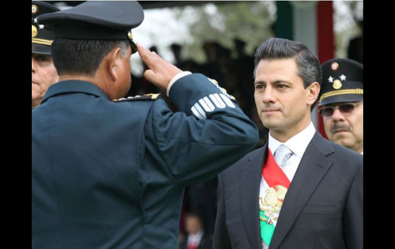 El Presidente, Enrique Peña Nieto durante la ceremonia de salutación de las Fuerzas Armadas de México en el Campo Marte. NOTIMEX  /