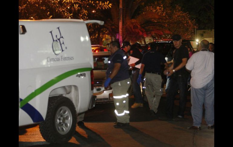 El cuerpo fue trasladado a la morgue de la Zona Metropolitana de Guadalajara. ARCHIVO /