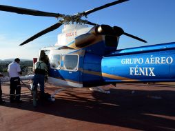 El Águila 1 aterrizó en el helipuerto del Hospital San Javier que prestó sus instalaciones. ESPECIAL /