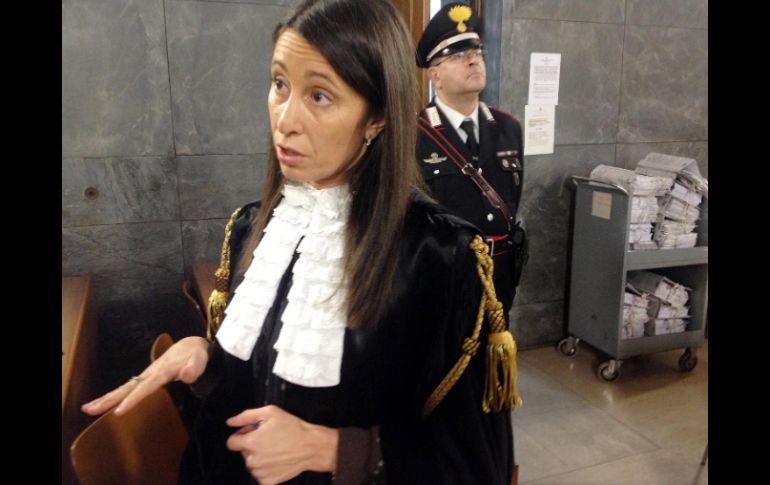 La abogada Paola Rubini, miembro del equipo legal de Silvo Berlusconi, en el Tribunal de Milán durante el juicio por el caso Ruby. EFE /