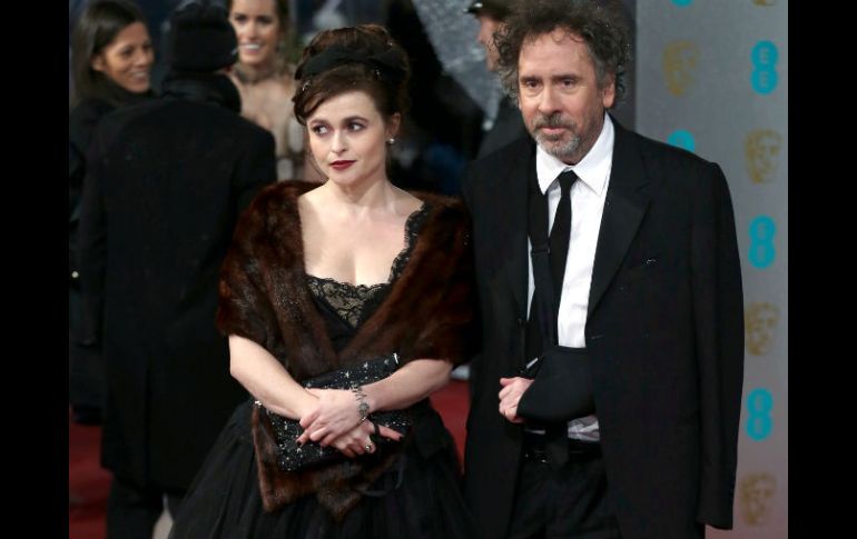 La actriz y su esposo Tim Burton durante la alfombra roja previa a los BAFTA. AFP /