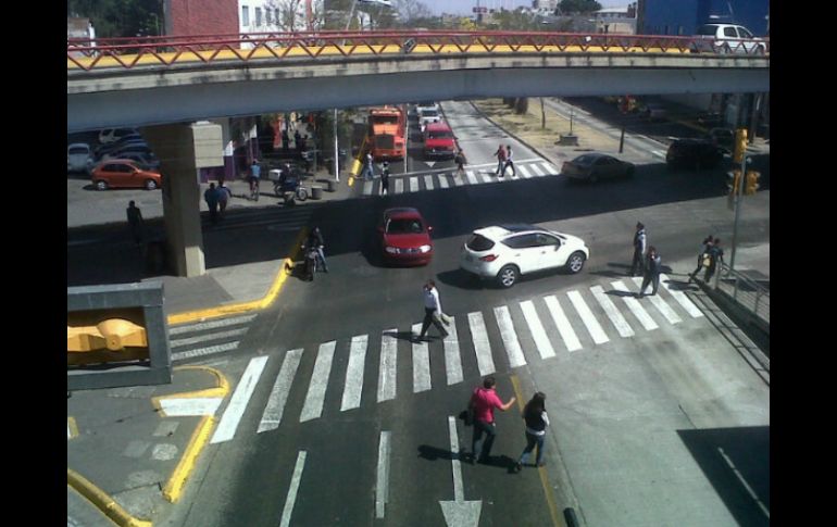 La Calzada Independencia registra tráfico normal.  /
