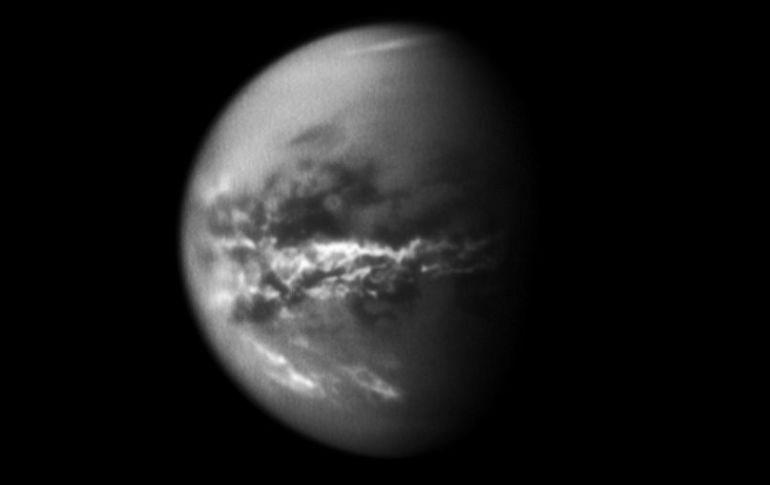 Foto de Titán, obtenida mediante la sonda Cassini. EFE /