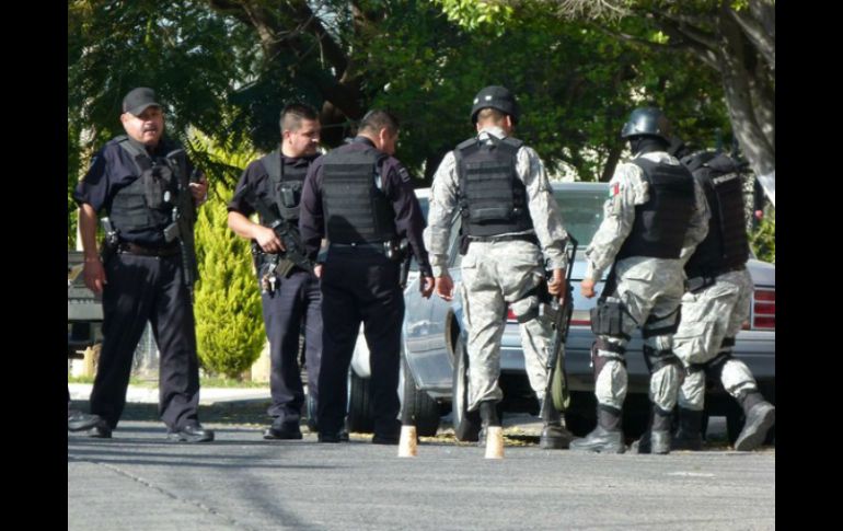 Las fuerzas federales y estatales señalan que fueron atacados en lo que posiblemente pudo ser un intento de rescate de un detenido. ARCHIVO /