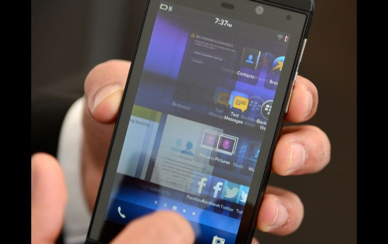 BlackBerry planea una nueva estrategia con su Z10. AFP /