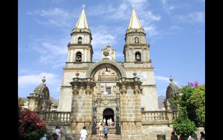Durante Semana Santa y Pascua se incrementa el flujo de peregrinos que se  dirigen al municipio de Talpa de Allende. ARCHIVO /