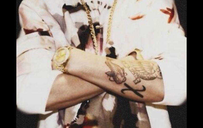 Fue en su reciente concierto en Copenhague donde se pudo ver el nuevo tatuaje de Justin Bieber. ESPECIAL TWITTER  /