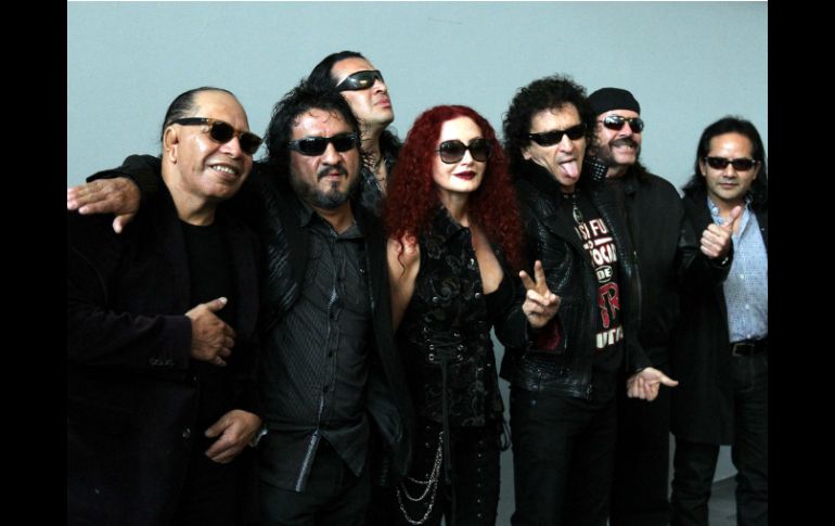 La banda mexicana de rock El Tri sacarán a la venta un libro titulado ''Lora vida y rock and roll''. NTX /