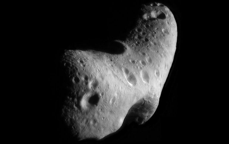 La idea es que hay que encontrar a los asteroides, antes de que sean ellos los que nos encuentren. ARCHIVO /