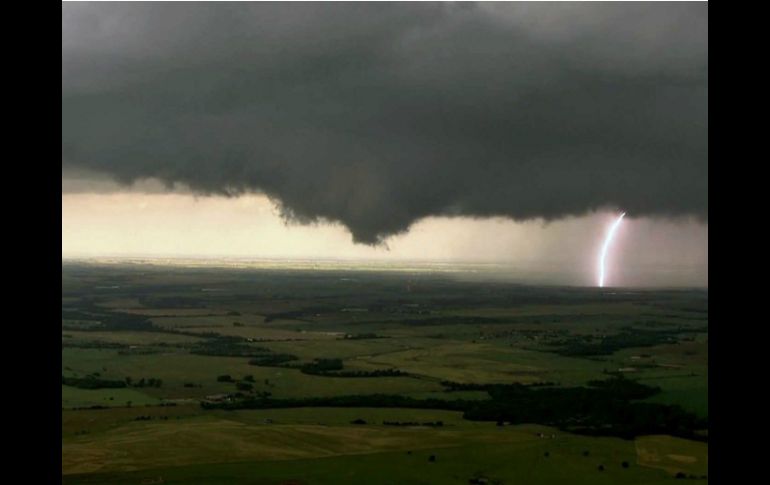 Medios reportan fuertes tormentas al sur del estado, con granizos del tamaño de pelotas de golf. AP /