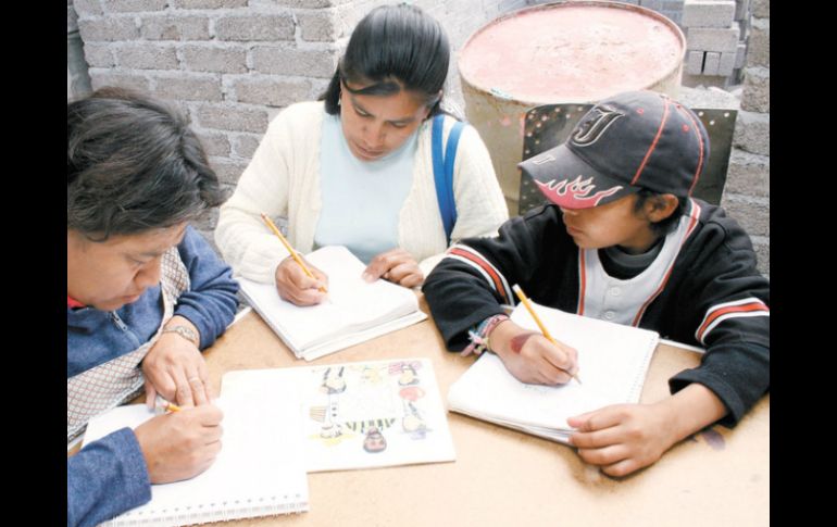 En el #TemaInformador se profundizará sobre las estrategias que tienen los municipios para erradicar el analfabetismo. ARCHIVO /