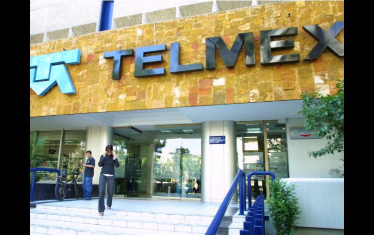 El procedimiento contra Telmex es por no usar contrato registrado, ni mostrar modelo de contrato a consumidores. ARCHIVO /