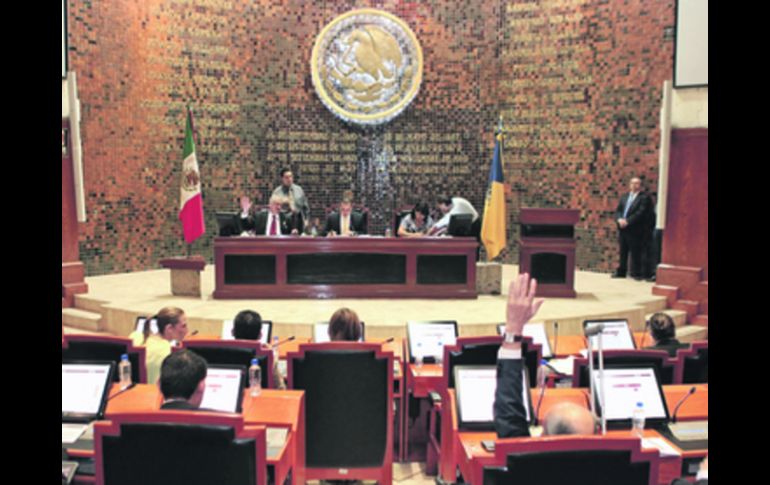 CONGRESO DE JALISCO. La Ley de Movilidad  tuvo 10 votos a favor de diputados de la Comisión de Puntos Constitucionales ARCHIVO /