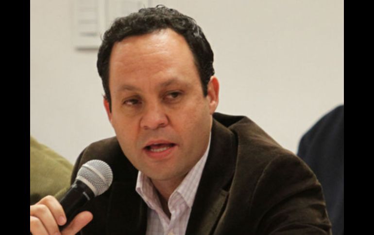 Clemente Castañeda considera el dictamen no corrige los errores de la actual Ley. ARCHIVO /