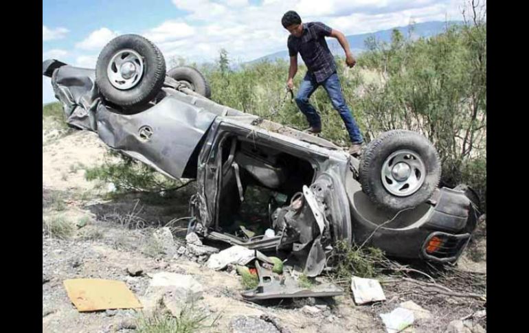 Jesús María Rangel y su esposa murieron en un accidente vial en Coahuila. TOMADA DE @Alfredmore  /