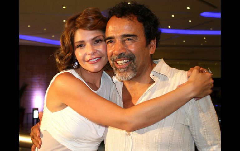 Los actores Itatí Cantoral y Damián Alcázar, presentaron el inicio de las grabaciones de la película ''Hágase tu Voluntad''. NTX /