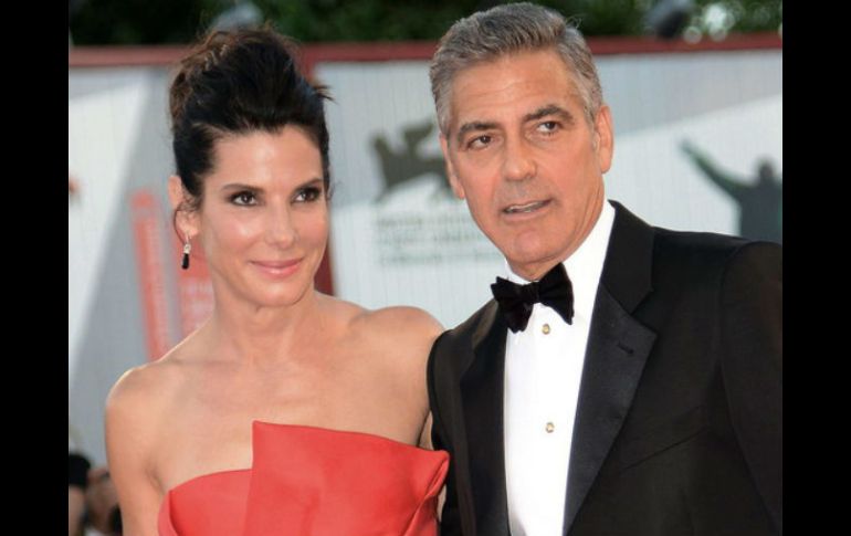 El filme está protagonizado por Sandra Bullock y George Clooney. ARCHIVO /