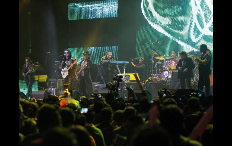 La banda de rock, El Tri celebra 45 años de rockanrolear en la Arena Ciudad de México. NTX /