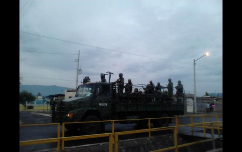 El Ejército mexicano ya se encuentra en el lugar de la fuga de combustible. ESPECIAL /