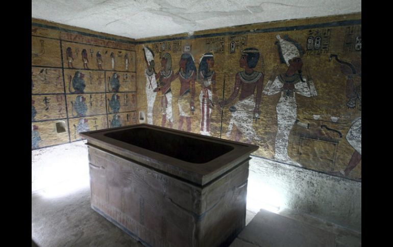 Los misterios siguen rondando la muerte del faráon Tutankamón y nuevos descubrimientos se han ido revelando. ARCHIVO /