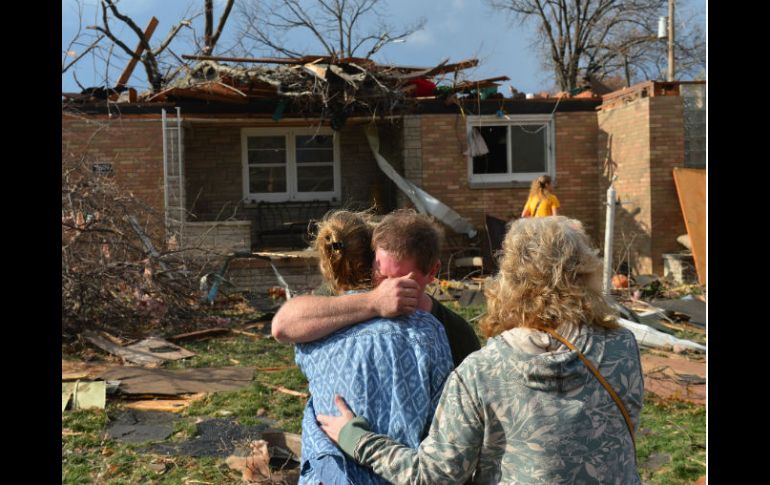 El tornado que azotó Illinois dejó devastación. AP /