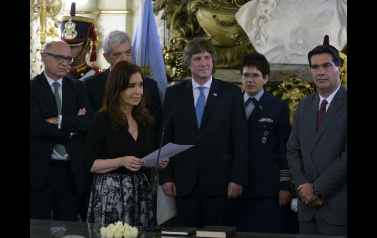 La presidenta Fernández presenta a los nuevos miembros de su gabinete. AFP /