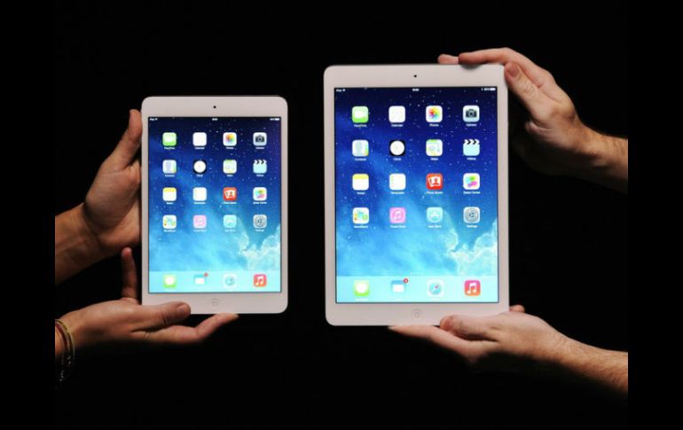 iPad Air se ha convertido en la favorita por combinar lo mejor de la tecnología, contando con dos antenas de recepción de Wi-Fi. ARCHIVO /