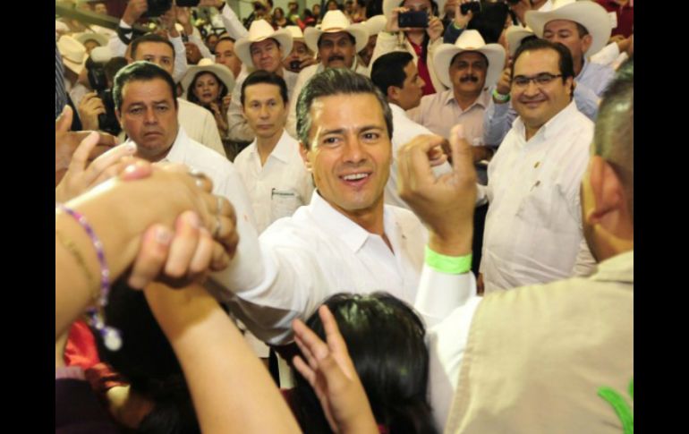 Enrique Peña Nieto participa en el 99 aniversario de la Promulgación de la Reforma Agraria en Veracruz. SUN /