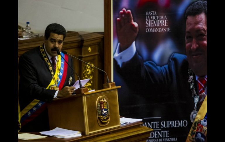 Nicolás Maduro llama a un diálogo nacional para disminuir los índices de violencia en el país. EFE /