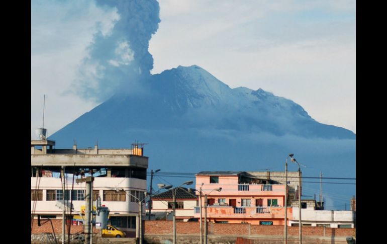 Informan que pese a la actividad sísmica del volcán, no hay afectaciones en los lugares aledaños. ARCHIVO /